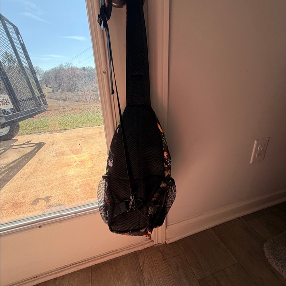 Colorful Patterned Sling Bag - Picture 9 of 12